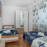 3 Bedroom Lovely In *