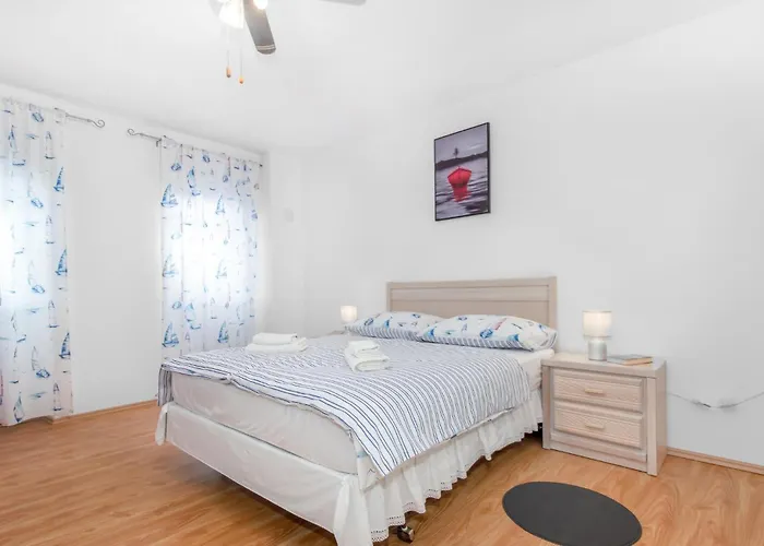 3 Bedroom Lovely In Tatil Evi