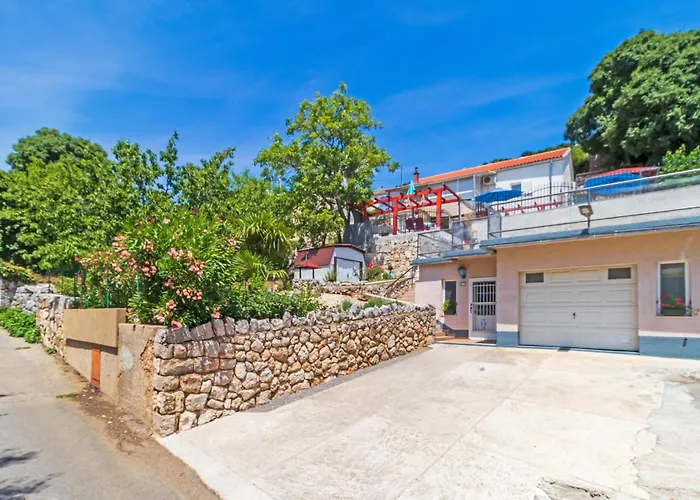 3 Bedroom Lovely In Bribir (Primorje-Gorski Kotar)