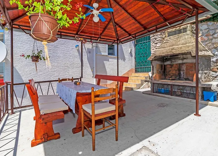 3 Bedroom Lovely In Casa vacanze *